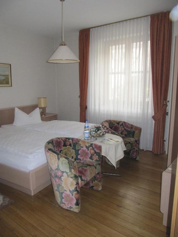 Hotel Gasthaus Assenmacher Altenahr Zimmer foto